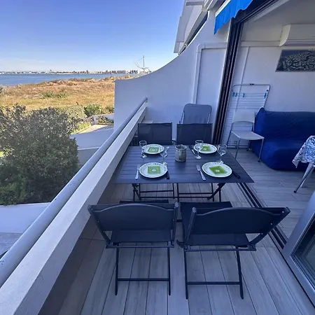 Appartement Studio 2 Cabines Climat. 1Er Etage Plage Parking *
