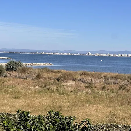 Studio 2 Cabines Climat. 1Er Etage Plage Parking Appartement